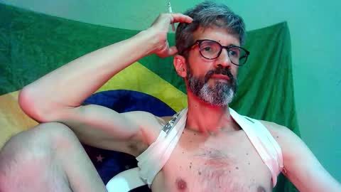 Snapshot of thiago_sexlover chatting on 19, 12, 2025 Thiago sexlover online show from 19, 12, 2025