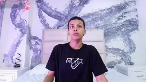 Snapshot of thiagocollin chatting on 20, 9, 2025 THGIAGO online show from 20, 9, 2025