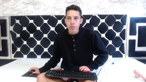 Thiago   online show from 28, 5, 2026
