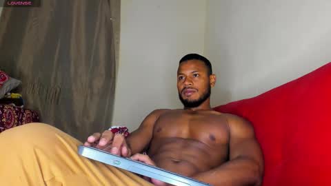 Thiago Instagram   online show from 27, 10, 2025