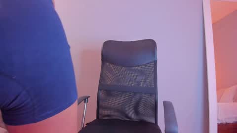 thiagovega_ online show from 6, 4, 2026