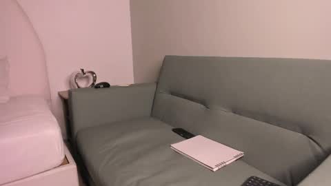 thiagovega_ online show from 13, 5, 2026