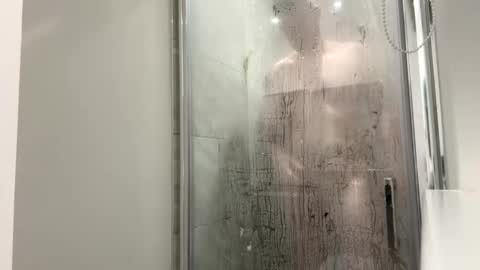 Snapshot of thickandmeaty9incher chatting on 22, 1, 2025 thickandmeaty9incher online show from 22, 1, 2025