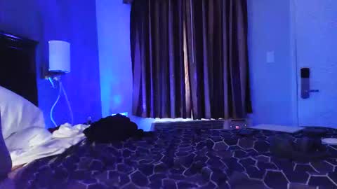 thickascole online show from 31, 10, 2025