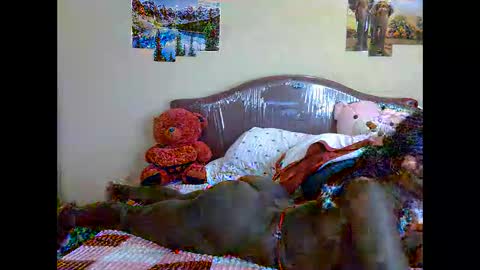 Snapshot of thickassvillageebony chatting on 17, 10, 2025 thickassvillageebony online show from 17, 10, 2025