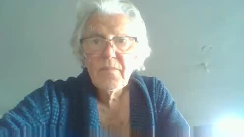 Snapshot of thickcockat71 chatting on 23, 10, 2025 Thickcockat71 online show from 23, 10, 2025