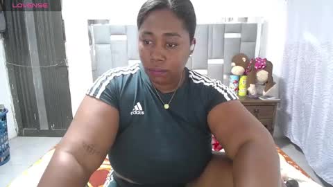 XIOMARA  online show from 6, 2, 2025