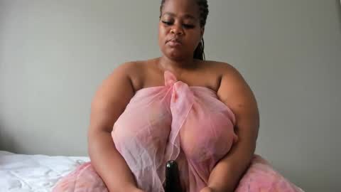 thickleeyanax online show from 27, 2, 2025