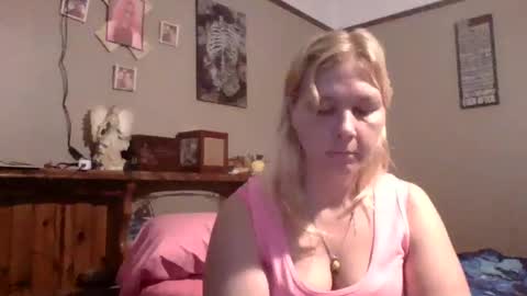 Thickthighs92 online show from 11, 9, 2025