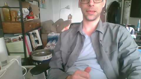 Snapshot of thickty chatting on 27, 4, 2026 thickty online show from 27, 4, 2026
