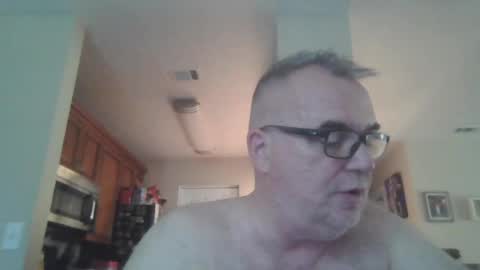 Snapshot of thickwhiteload chatting on 19, 6, 2026 thickwhiteload online show from 19, 6, 2026