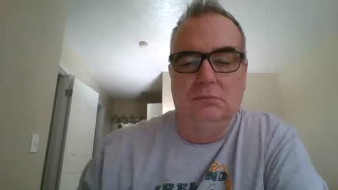 Snapshot of thickwhiteload chatting on 10, 7, 2026 thickwhiteload online show from 10, 7, 2026