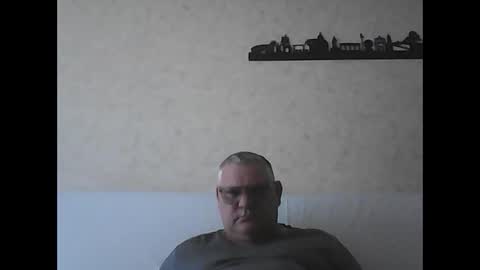 Snapshot of thierrysymp chatting on 5, 10, 2025 Thierrysymp online show from 5, 10, 2025