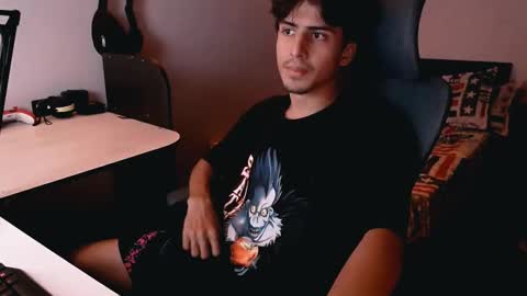 thieves_us online show from 5, 1, 2025