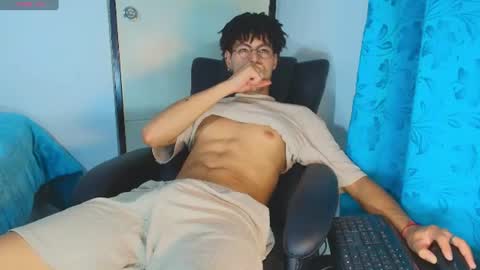 Thiago Saenzz online show from 24, 6, 2026