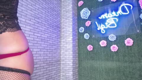 Snapshot of thiny_s chatting on 2, 12, 2024 thiny s online show from 2, 12, 2024