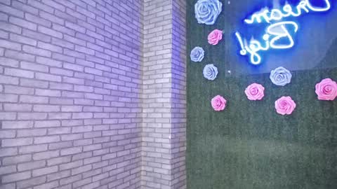 Snapshot of thiny_s chatting on 12, 12, 2024 thiny s online show from 12, 12, 2024