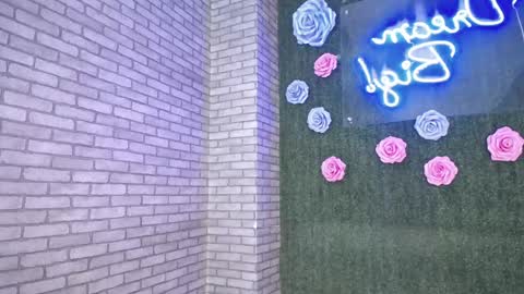 Snapshot of thiny_s chatting on 16, 12, 2024 thiny s online show from 16, 12, 2024