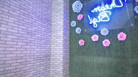 Snapshot of thiny_s chatting on 17, 12, 2024 thiny s online show from 17, 12, 2024