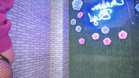 Snapshot of thiny_s chatting on 27, 12, 2024 thiny s online show from 27, 12, 2024