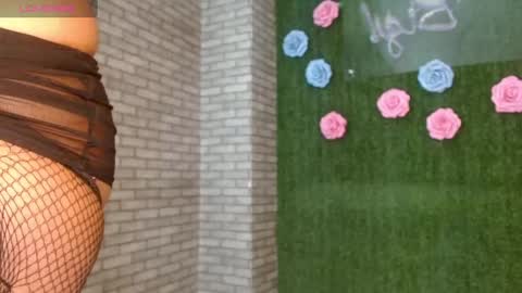 Snapshot of thiny_s chatting on 15, 1, 2025 thiny s online show from 15, 1, 2025