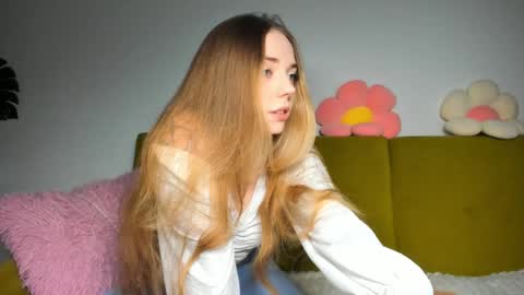 Snapshot of thisisamelia chatting on 2, 12, 2024 Amelia  shows on mondays fridays and sundays  if anything changes im giving updates on my fansly  online show from 2, 12, 2024