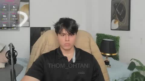 Snapshot of thom_ohtani chatting on 25, 5, 2026 thom_ohtani online show from 25, 5, 2026