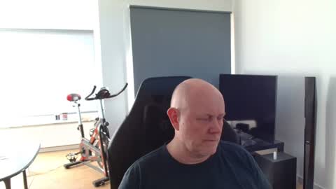 Snapshot of thomas806035 chatting on 20, 6, 2026 thomas806035 online show from 20, 6, 2026