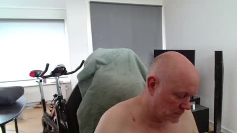 Snapshot of thomas806035 chatting on 12, 7, 2026 thomas806035 online show from 12, 7, 2026