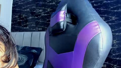 Snapshot of thomas__wayne chatting on 9, 5, 2026 Thomas online show from 9, 5, 2026