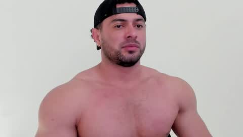 Thomas Brandon online show from 15, 11, 2025