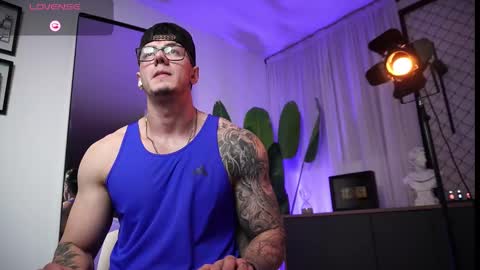 Thomas Falcon online show from 12, 2, 2026