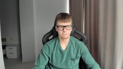 Snapshot of thomas_shelbivip chatting on 24, 1, 2025 Tomas online show from 24, 1, 2025