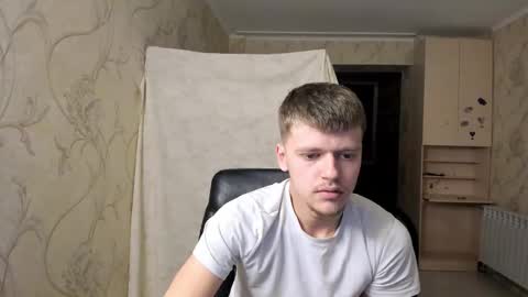 Snapshot of thomas_shelbivip chatting on 16, 11, 2025 Tomas online show from 16, 11, 2025