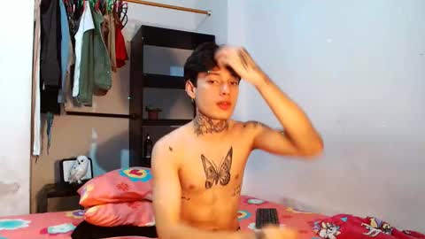 Snapshot of thomas_stallon chatting on 11, 3, 2025 thomas online show from 11, 3, 2025