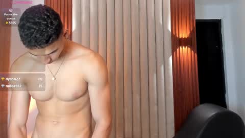 Thomas online show from 4, 3, 2025