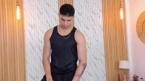 Thomas online show from 28, 9, 2025