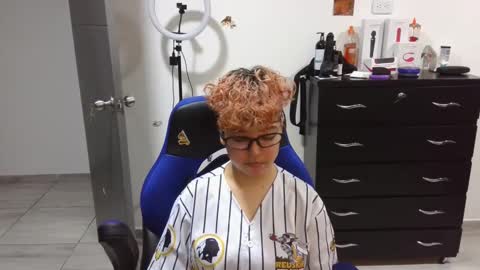 Snapshot of thomascooper_cams chatting on 7, 1, 2025 VALERIA online show from 7, 1, 2025