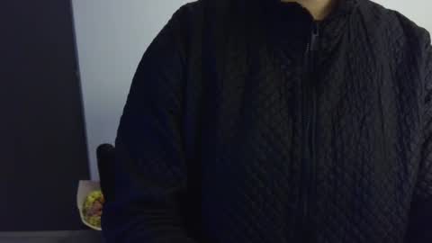 Snapshot of thomascooper_cams chatting on 18, 1, 2025 VALERIA online show from 18, 1, 2025