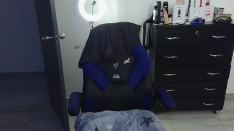 Snapshot of thomascooper_cams chatting on 20, 2, 2025 VALERIA online show from 20, 2, 2025