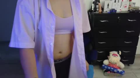 Snapshot of thomascooper_cams chatting on 6, 3, 2025 VALERIA online show from 6, 3, 2025