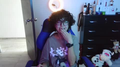 Snapshot of thomascooper_cams chatting on 9, 10, 2025 VALERIA online show from 9, 10, 2025