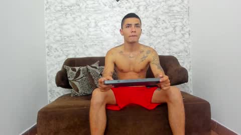 thomass_conor online show from 31, 1, 2025