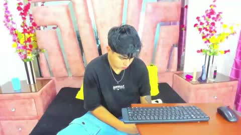 Snapshot of thomasthund chatting on 10, 1, 2026 thomasthund online show from 10, 1, 2026