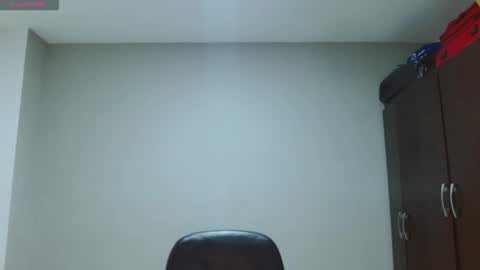 thompson ari online show from 18, 12, 2025