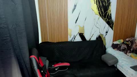 thomson_hot01 online show from 13, 1, 2026