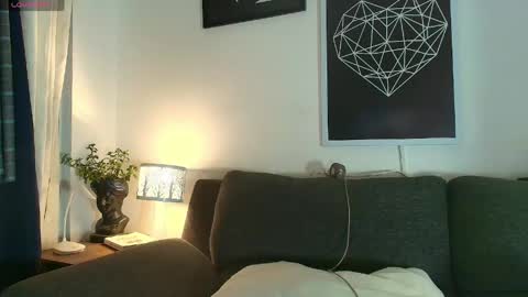 thomylov online show from 6, 6, 2026