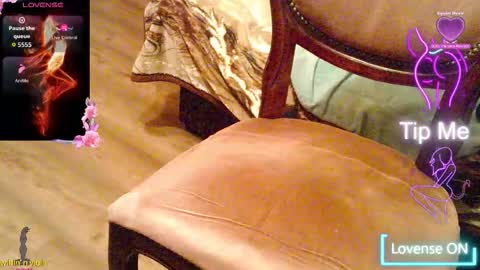 Thongsandstocking online show from 13, 9, 2025