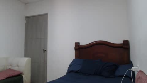 Snapshot of thonymaster chatting on 8, 11, 2025 thonyy online show from 8, 11, 2025