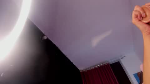 Thristan online show from 25, 2, 2025